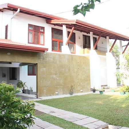Harris Villa Хиккадува Номер фото